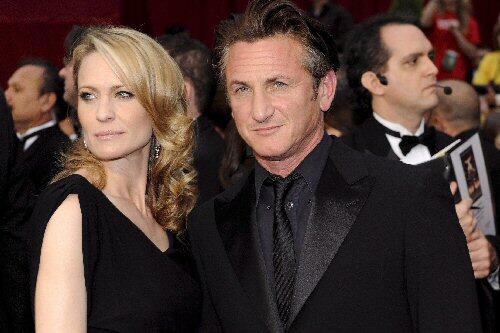 Einstiges Glamour-Paar: Von ihrem Ehemann Sean Penn ist die bloden Schauspielerin erst seit einem Jahr rechtskräftig geschieden.