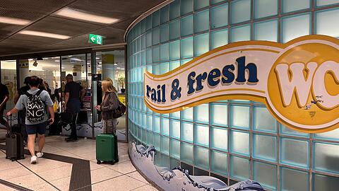 Teure Notdurft: Die öffentlichen Toiletten am Hauptbahnhof kosten 1,50 Euro.