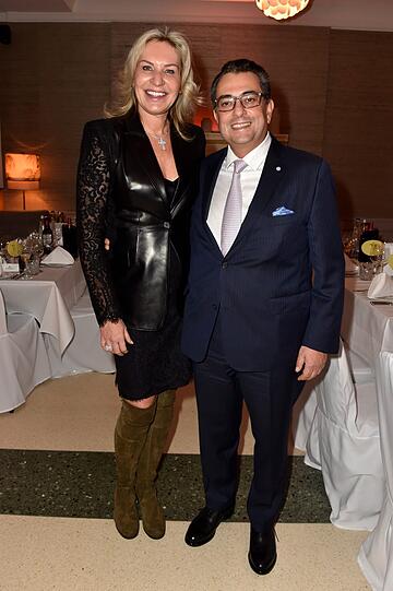 Gastgeber Saskia Greipl-Kostantinidis und Stavros Kostantinidis.