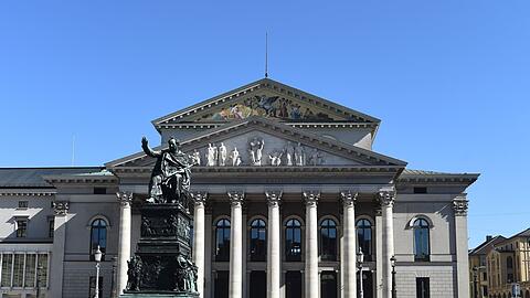 Der Max-Joseph-Platz vor der Bayerischen Staatsoper. Am 23. Juni beginnen dort die Münchner Opernfestspiele.