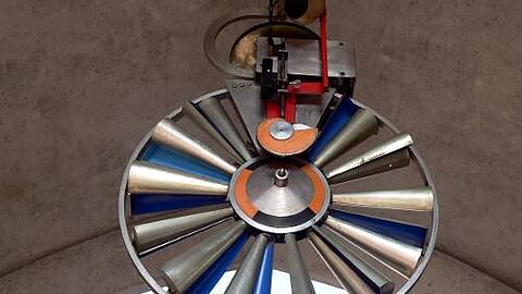 Es scheppert das Windspiel in der Altstadt &ndash; für welches Museum macht es lauthals Werbung?