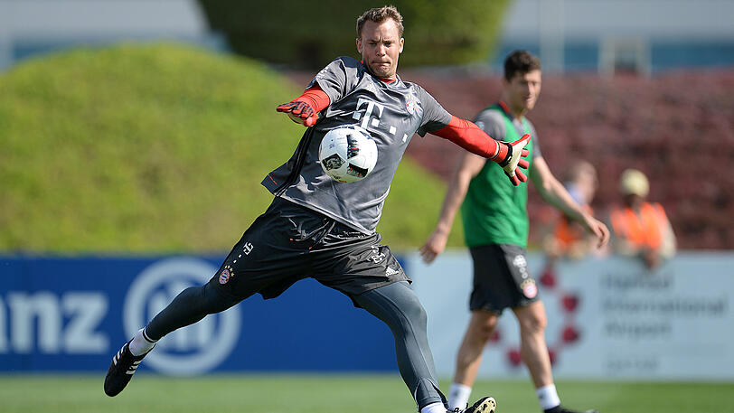Die Bilder vom fünften Tag im Trainingslager des FC Bayern in Doha.