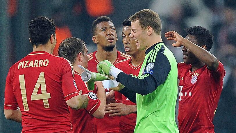 Die Bayern feiern den 2:0-Sieg gegen Juve Die Bayern feiern den 2:0-Sieg gegen Juve