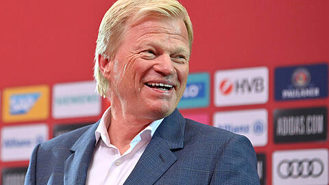 Freude bei Bayerns Vorstandsboss: Oliver Kahn verkündete am Sonntag die Verlängerung mit Hauptsponsor Deutsche Telekom bis 2026.