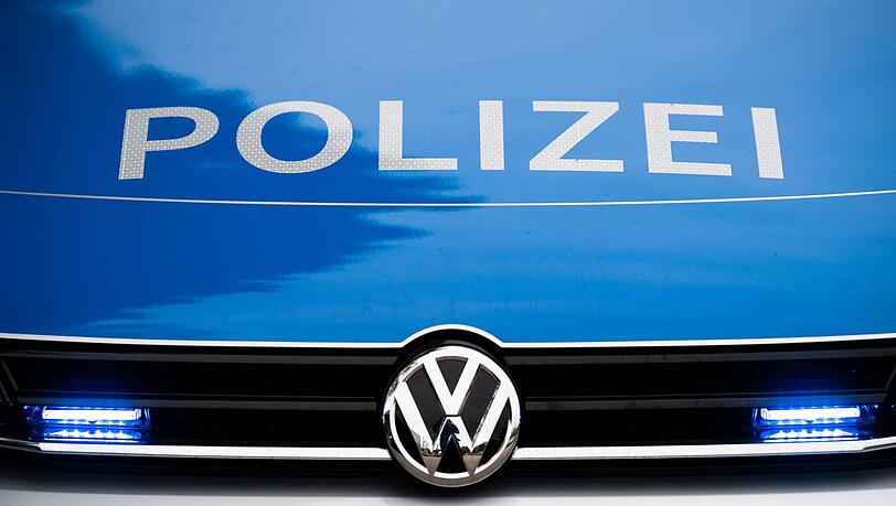 Die Polizei nahm nach dem Flugunfall die Ermittlungen auf. (Symbolbild)