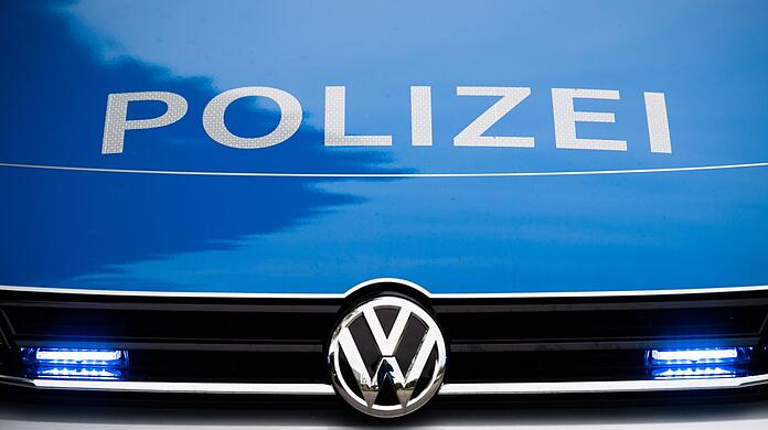 Großeinsatz der Polizei in Aubing wegen eines Mannes, der mit einem Luftgewehr feuerte. (Symbolbild)
