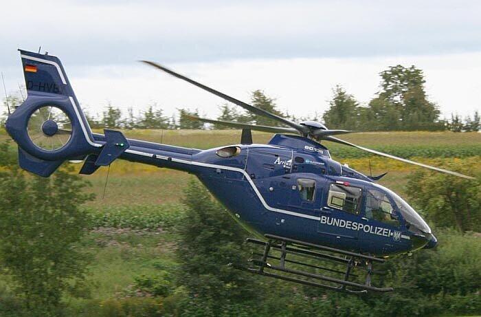 Die Bundespolizei setzte bei der Verfolgungsjagd von vier Graffiti-Sprayern sogar Helikopter ein.