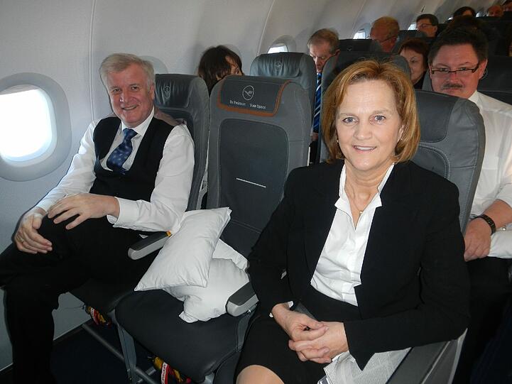 Eine bayerische Delegation besucht den Papst und gratuliert zum Geburtstag. Die AZ war für Sie in Rom. Die Bilder.