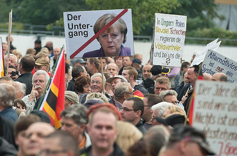 Gegen den Islam, Flüchtlinge und die Flüchtlingspolitik der Kanzlerin: Pegida-Demo in Dresden.