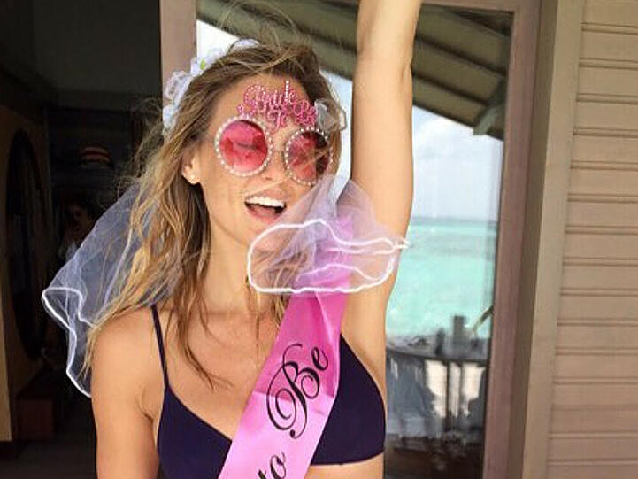 Was für eine hübsche Junggesellin: Bar Refaeli