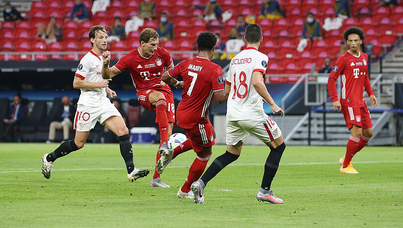 Leon Goretzka trifft zum 1:1-Ausgleich.