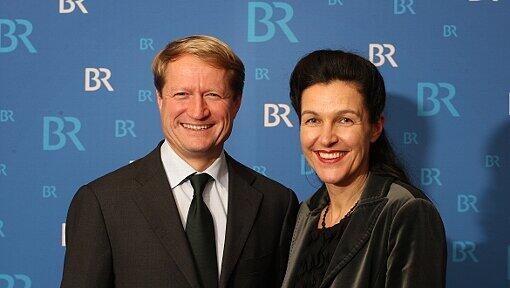 Bettina Reitz mit BR-Intendant Ulrich Wilhelm. Bettina Reitz mit BR-Intendant Ulrich Wilhelm.