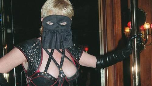 Unangenehme Erfahrungen mit ihrem Kunden machte eine Domina in Nürnberg. Unangenehme Erfahrungen mit ihrem Kunden machte eine Domina in Nürnberg.