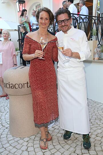 Lara Joy Körner und Starkoch Stefano Cerveni.