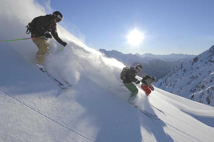 Ein weißer Rausch: Die Vallugaabfahrt vom Arlberg macht atemlos.