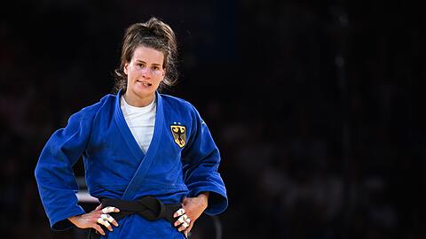 Anna-Maria Wagner reagiert total enttäuscht auf die verpasste Olympia-Medaille.