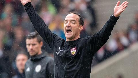 Stuttgarts Trainer Nico Willig hofft auf einen Sieg bei Union Berlin.