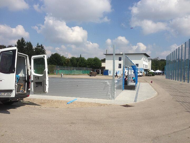 Der neue Soccer-Court entsteht.