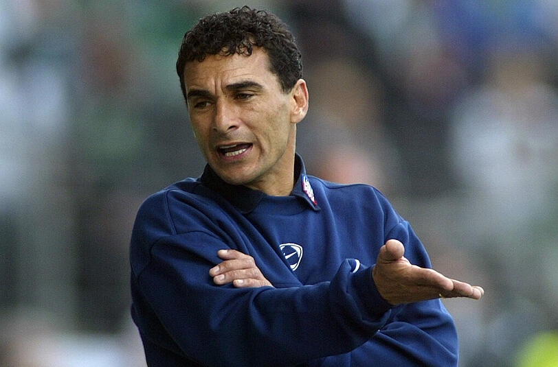 Gerald Vanenburg (April 2004 &ndash; Mai 2004): Übernahm 2004 als Notnagel, konnte den Abstieg nicht verhindern. War danach noch genau zweimal Cheftrainer: Bei den niederländischen Vereinen Helmond Sport (2006 bis 2007) und bei Eindhoven &ndash; zusammen 14 Spiele lang.
