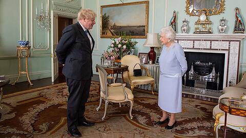 Auch Boris Johnson traf sich während seiner Amtszeit regelmäßig mit Queen Elizabeth II.