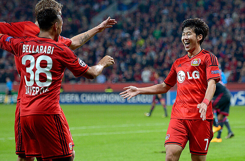 Leverkusener Jubel nach dem 2:0 von Heung-Min Son.