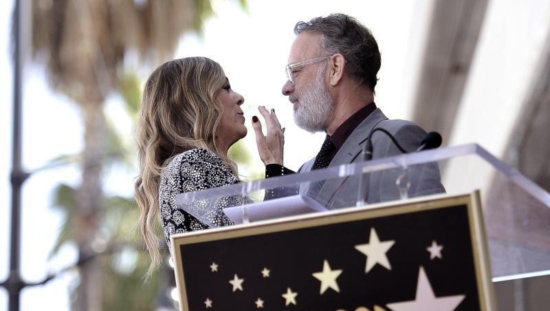 Rita Wilson zusammen mit ihrem Mann Tom Hanks bei der Zeremonie auf dem "Walk of Fame". Rita Wilson zusammen mit ihrem Mann Tom Hanks bei der Zeremonie auf dem "Walk of Fame".