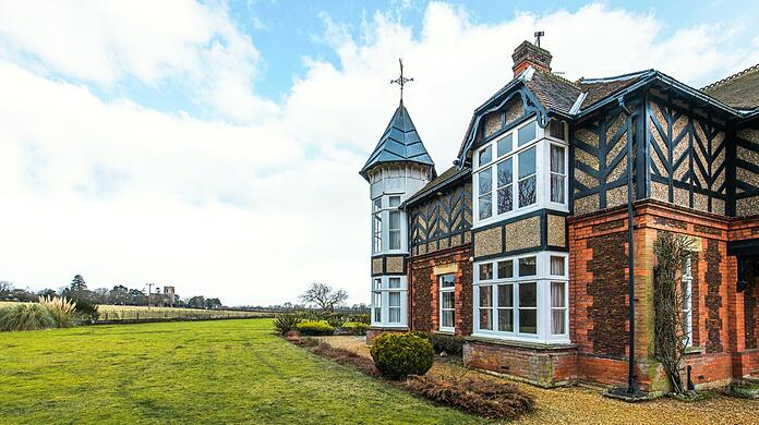 Dieses Haus steht aktuell zum Verkauf. Es liegt im weitläufigen Sandringham-Besitz der Royals. Sowerbys gewährt der AZ Einblicke ins Innere des historischen Gebäudes.