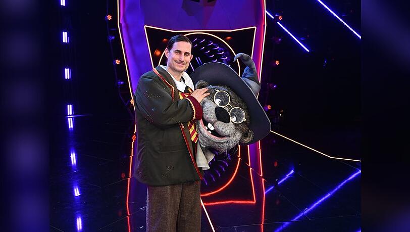 Hinter Harry Otter versteckt sich Clemens Schick. Hinter Harry Otter versteckt sich Clemens Schick.