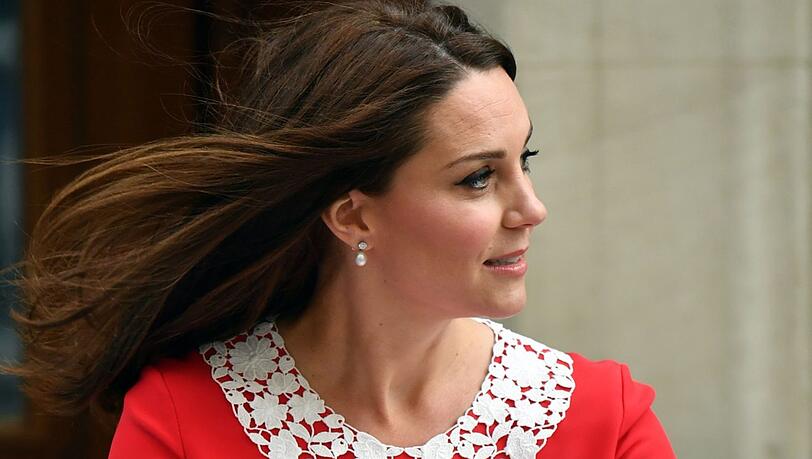 Sohn von Kate und William: Die ersten öffentlichen Fotos des kleinen Prinzen. Sohn von Kate und William: Die ersten öffentlichen Fotos des kleinen Prinzen.