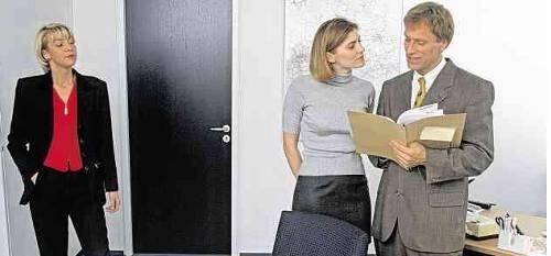 Wichtige Regel: An Betriebsgeheimnisse muss man sich auch unter Freunden am Arbeitsplatz halten und darf sie nicht ausplaudern.