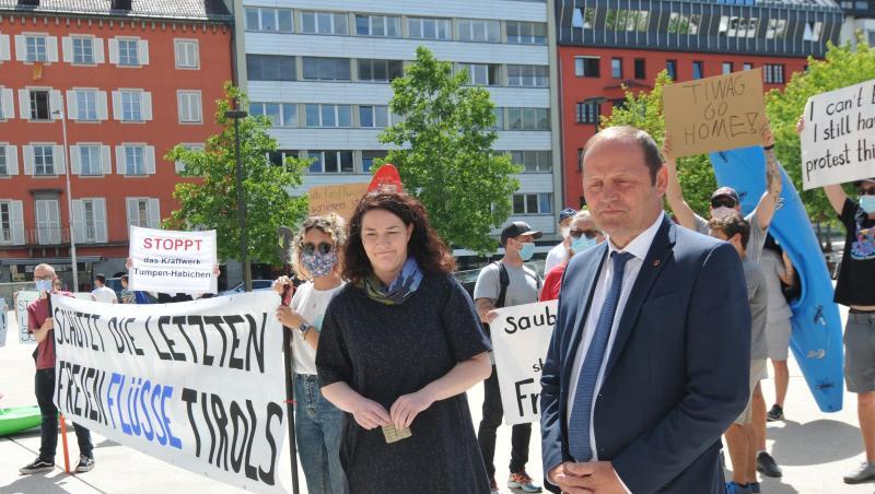 ÖVP-Politiker bezeichnet Aktivistin als "widerwärtiges Luder. Foto: Unbekannt/WWF ÖSTERREICH/dpa/Archivbild ÖVP-Politiker bezeichnet Aktivistin als "widerwärtiges Luder. Foto: Unbekannt/WWF ÖSTERREICH/dpa/Archivbild