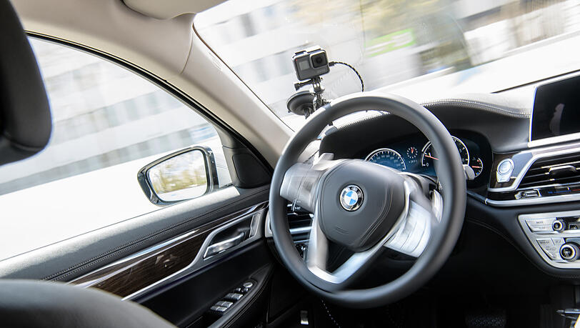 Gibt es in München bald autonomes Fahren? Ein Projekt will das in einem Viertel unter realen Bedingungen testen. (Symbolbild)