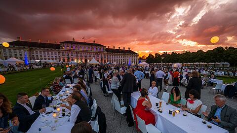 Unter den Gästen waren auch viele Kommunalpolitiker und Ehrenamtliche.