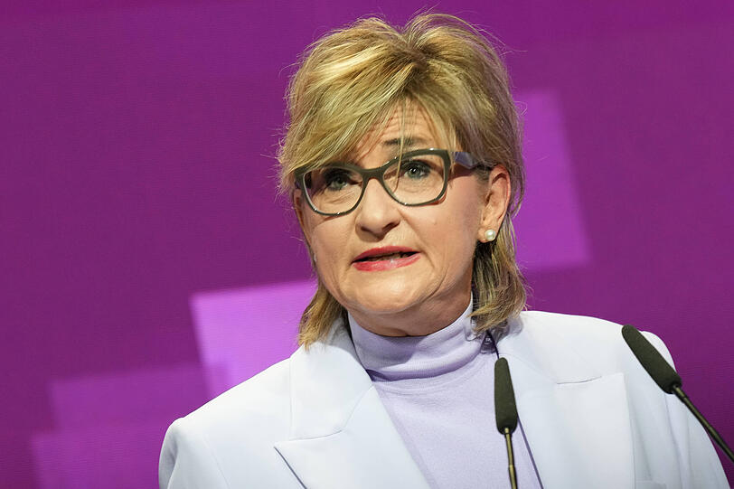 Hält Ehrenrunden für nicht zielführend: BLLV-Präsidentin Simone Fleischmann. Hält Ehrenrunden für nicht zielführend: BLLV-Präsidentin Simone Fleischmann.