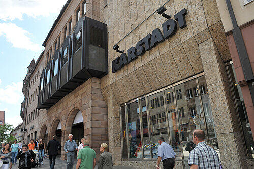 Beim Umsatz die Nummer 5 in Deutschland: Karstadt an der Lorenzkirche.