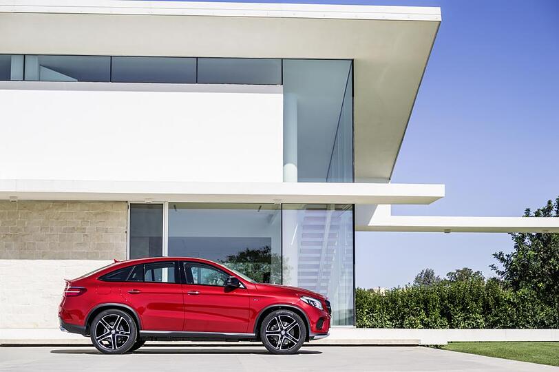 Starker Auftritt: Das neue Mercedes GLE Coupé wirkt trotz aller Masse sehr elegant.