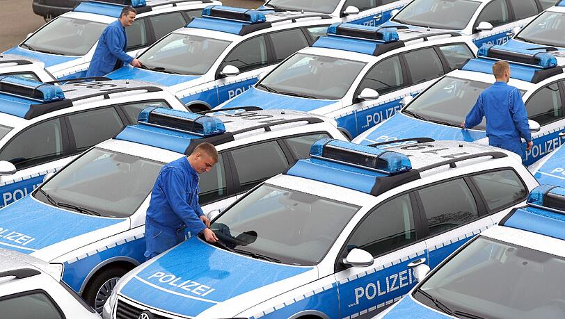 In der Fahrzeugflotte der bayerischen Polizei befinden sich auch 3500 VW-Autos. In der Fahrzeugflotte der bayerischen Polizei befinden sich auch 3500 VW-Autos.