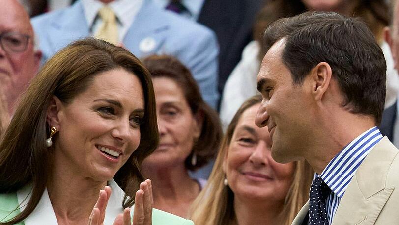 Prinzessin Kate und Roger Federer gemeinsam in der Royal Box im All England Lawn Tennis and Croquet Club in Wimbledon.