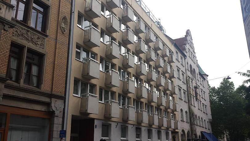 Hier, in der Thalkirchner Straße 9, sollen Menschen in Wohnungsnot unterkommen.
