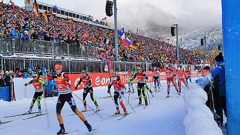 Einzigartige Atmosphäre: Seien Sie mit der AZ und E.ON live beim Biathlon in Hochfilzen dabei.