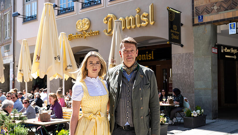 Innenhof-Terrasse-als-Geheimtipp-Warum-es-im-Donisl-am-Marienplatz-bald-Schampus-zum-Essen-gibt