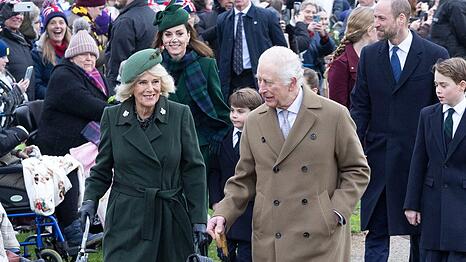 Der Weihnachtsspaziergang zur Kirche ist eine der royalen Traditionen an Weihnachten.