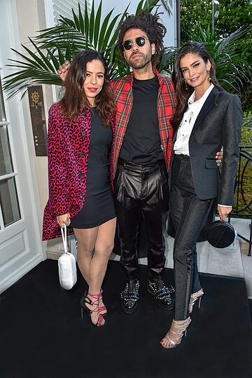 Noah Becker mit Freundin Tania Moreno (li.) Shermine Shahrivar (re.)