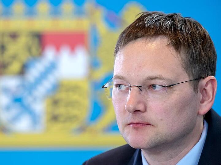 Hans Reichhart (CSU), bayerischer Verkehrsminister. Foto: Peter Kneffel/Archivbild