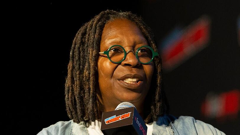 Whoopi Goldberg fordert eine Entschuldigung von der britischen Königsfamilie.