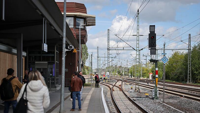 Zwischen Hamburg und Schwerin ist der Verkehr schon freigegeben. (Archivbild.) Zwischen Hamburg und Schwerin ist der Verkehr schon freigegeben. (Archivbild.)