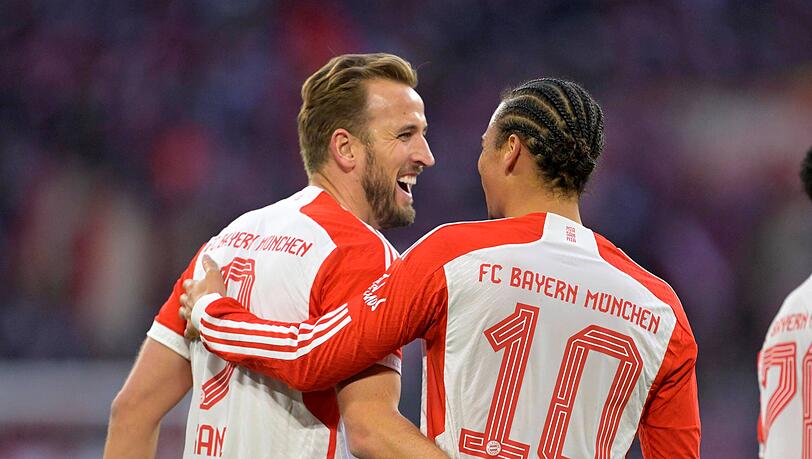 Auch vom 1. FC Heidenheim waren Harry Kane (l.) und Leroy Sané nicht zu stoppen. Der deutsche Nationalspieler legte seinem Sturmpartner zweimal vor.