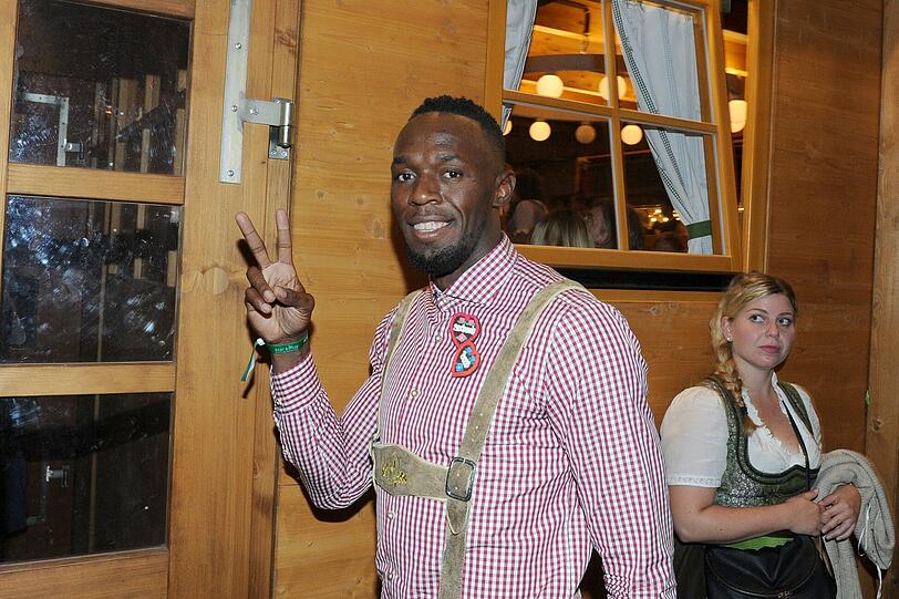 Usain Bolt besuchte am Mittwoch das Schützenzelt und Käfers Wiesn Schänke