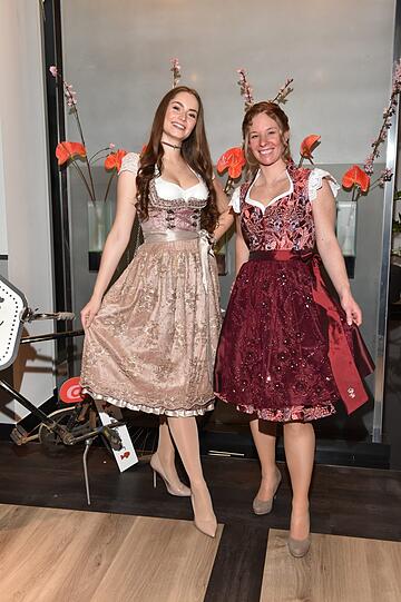 Heidi Zacher, Sarah Zahn.