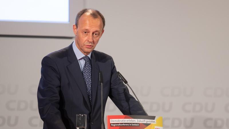 Friedrich Merz stellt sich bei der CDU-Regionalkonferenz für Thüringen und Hessen den CDU-Mitgliedern vor. Friedrich Merz stellt sich bei der CDU-Regionalkonferenz für Thüringen und Hessen den CDU-Mitgliedern vor.